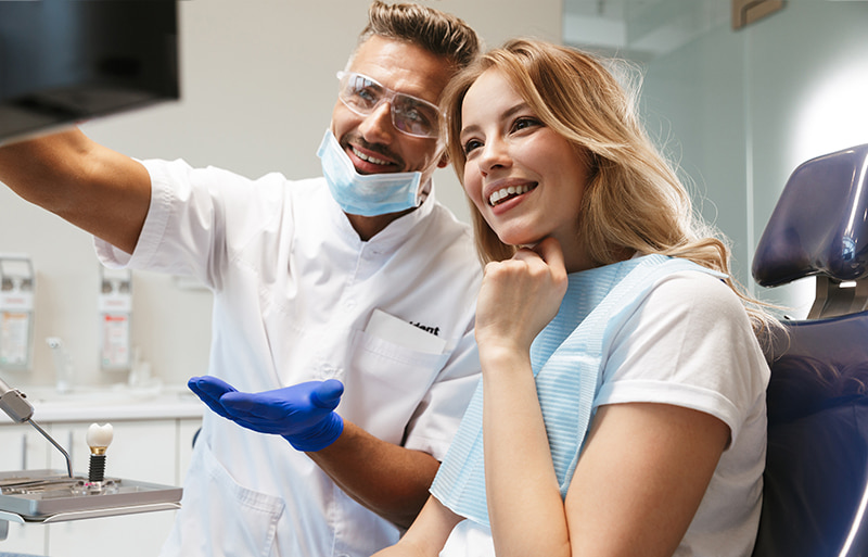 Patiente chez l'orthodontiste